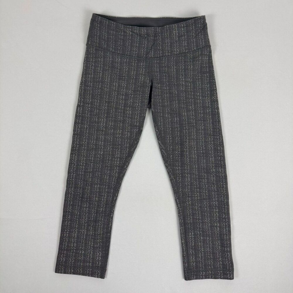 Lululemon Dark Gray Cropped Leggings - S/M